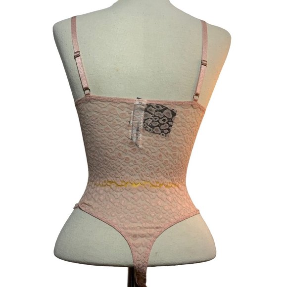 NWT Forever 21 Pink Leopard Bodysuit Small - Picture 2 of 3